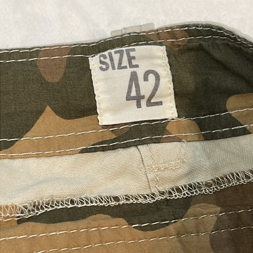 WONDER WALL BROKEN IN CARGO SIZE 42 Men's Tan Cargo Shorts NWT - Picture 6 of 9